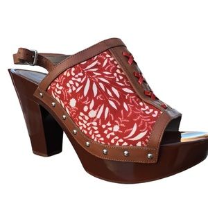 Super cute Marc Jacobs shoes. They are new with box no tag.